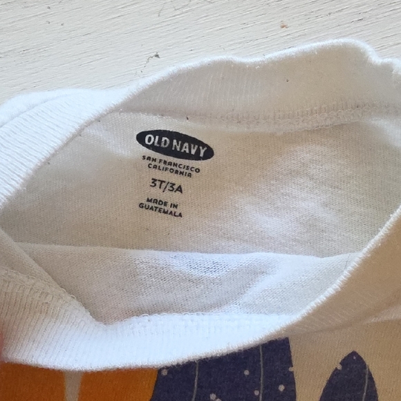 Old Navy Kids Space Shuttle Tee - White and Blue‎ - Picture 3 of 3